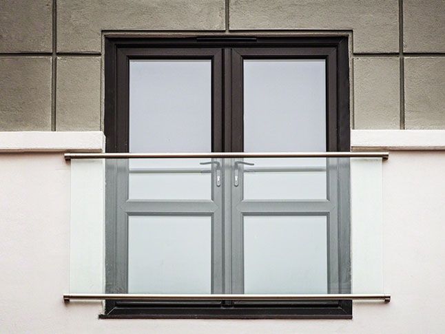 jaer-limited-juliet-balcony-03