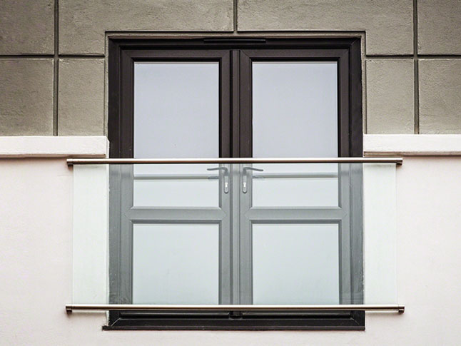 jaer-limited-juliet-balcony-03